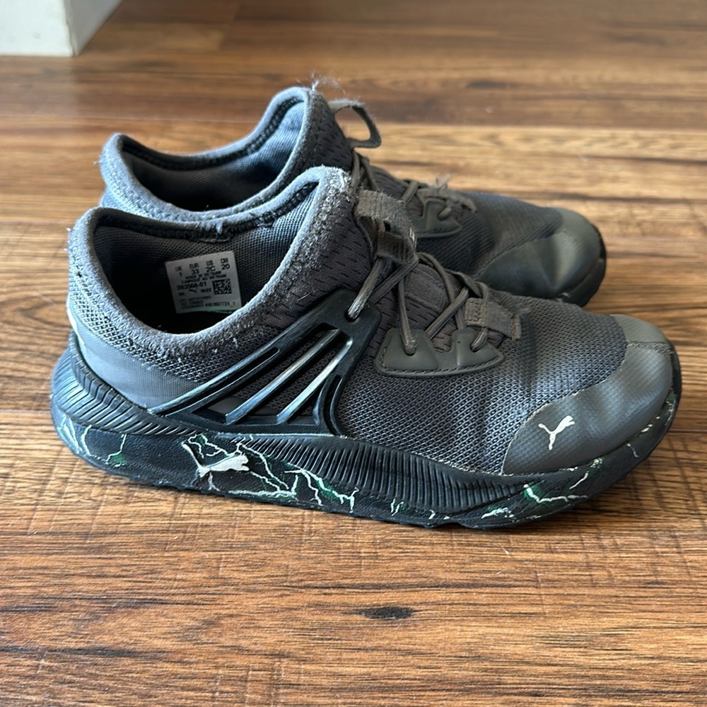 Puma sneakers